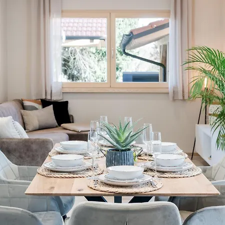 Fenjoy Ferienapartments Am Chiemsee Mit Bergblick