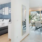 Fenjoy Ferienapartments Am Chiemsee Mit Bergblick *