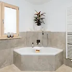דירה Fenjoy Ferienapartments Am Chiemsee Mit Bergblick ברנאו אם כימסי