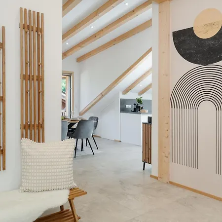 Fenjoy Ferienapartments Am Chiemsee Mit Bergblick