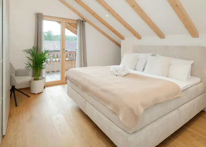 Fenjoy Ferienapartments Am Chiemsee Mit Bergblick